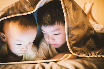 Thanks to Digital Media, Kids Are Growing Up Faster